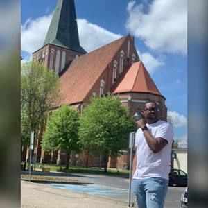 Meet your Posher, Michael